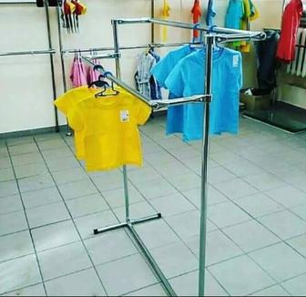 Продам вешалку под детский товар