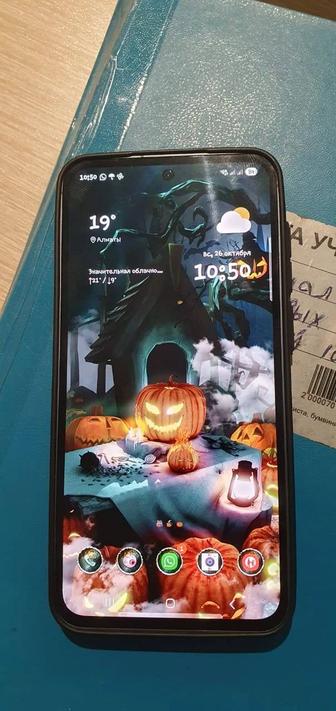 Продам смартфон Samsung Galaxy А 55 5 G 256 гб. Б/у в отличном состоянии.