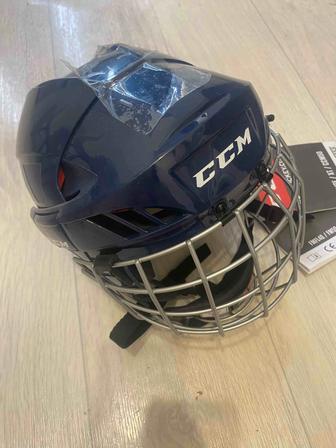 Продам хоккейный шлем детский