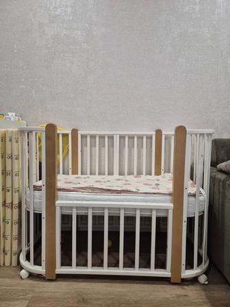 Детский кровать. 2 матрас. 120-90-60. Три уровня.