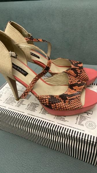 Босоножки кожа натуральные