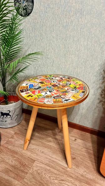Продам столик из эпоксидной смолы