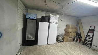 Витринный холодильник