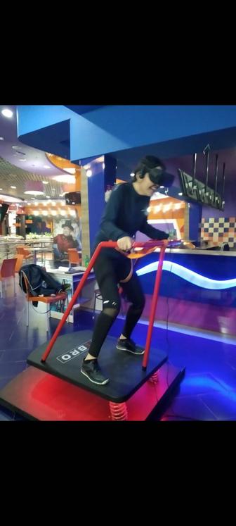 аттракцион 8D виртуальной реальности