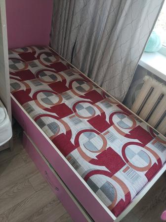 Продаю кровать
