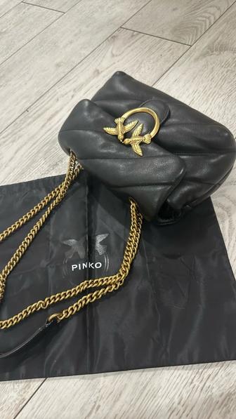 Продам сумку Pinko