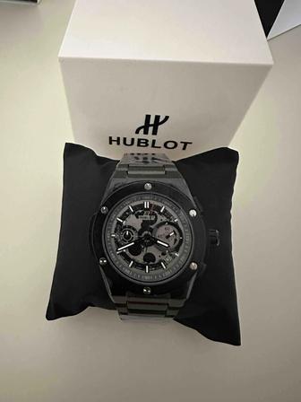 Часы Hublot новые!