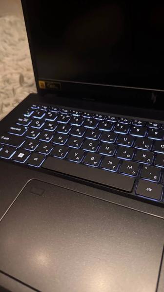 Продаю ноутбук Acer Nitro V 15 (15.6, ANV15-51) в отличном состоянии.