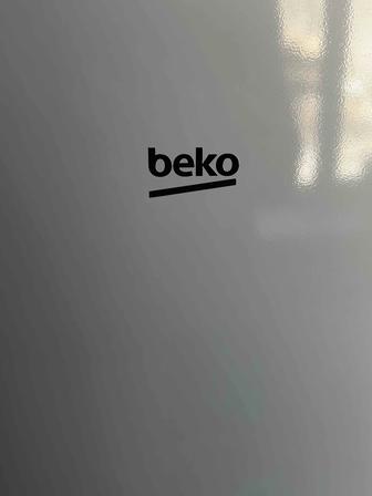 Холодильник BEKO