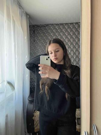 Официант / официантка