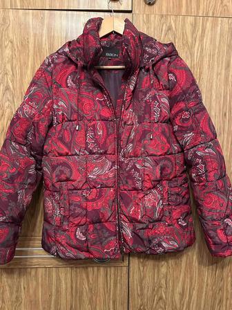 Продам зимнюю куртку
