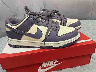 Продам кроссовки nike dunk low