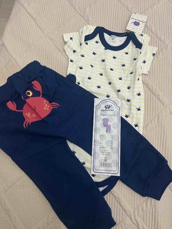 Бодик с штанами для мальчика 86 размер на 1,5 годика