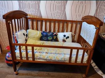 Детскую кроватку