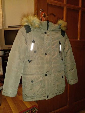 Куртка зимняя для мальчика 122 см