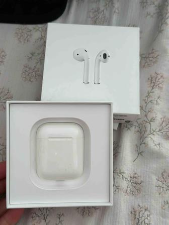 Продам Apple Watch и Air Pods