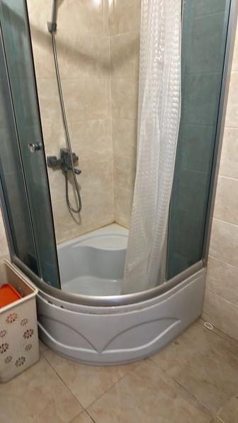 Душевая кабина