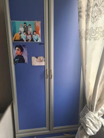 Продам шкаф и кровать в детскую