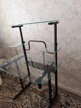 Компьютерный стол 5000 тг