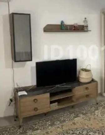 Тумба под телевизор в сборе с навесной полкой и шкафчиком