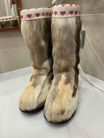 Унты женские из оленьей шерсти