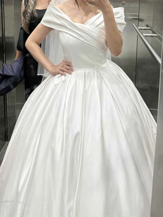 Продам свадебное платье