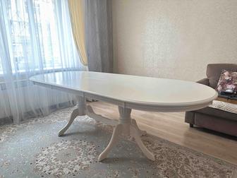 Продаю стол