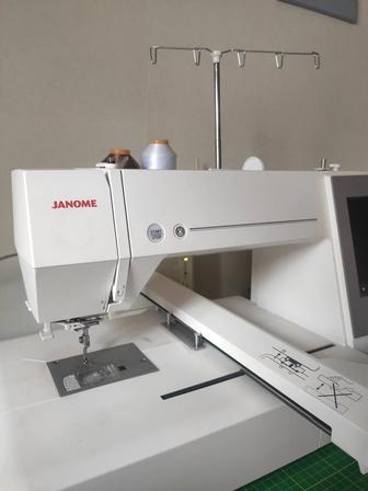 Janome Memory Craft 550E