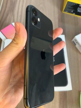 iPhone 11 128GB на гарантии идеал