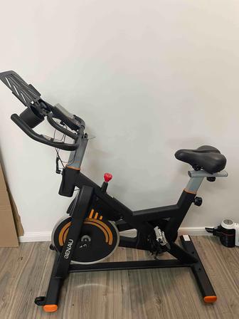 Велотренажер GENAU Spin Bike XT-750 /2024 года