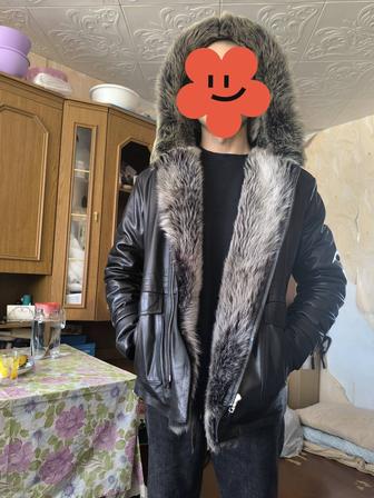 Кожанная куртка с натуральным мехом