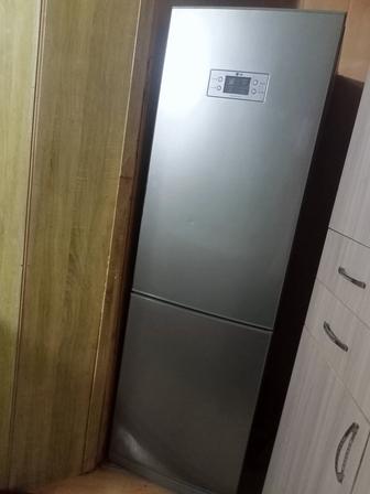 Холодильник LG не работает