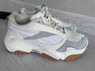 кроссовки 100% ОРИГИНАЛ Reebok срочно!