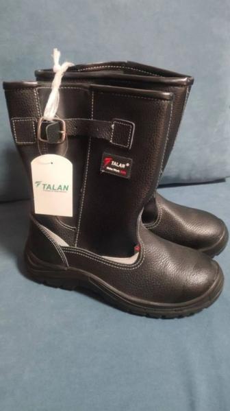 Продам сапоги