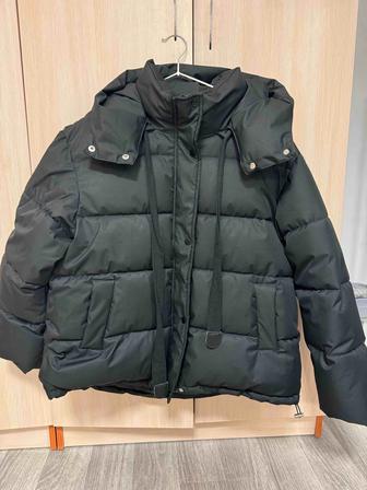 Продам зимнюю куртку