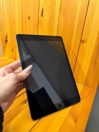 Ipad air 2 64 gb 4G черный