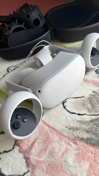 Oculus Quest 2 - в отличном состоянии