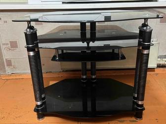 Продам стеклянную тумбу