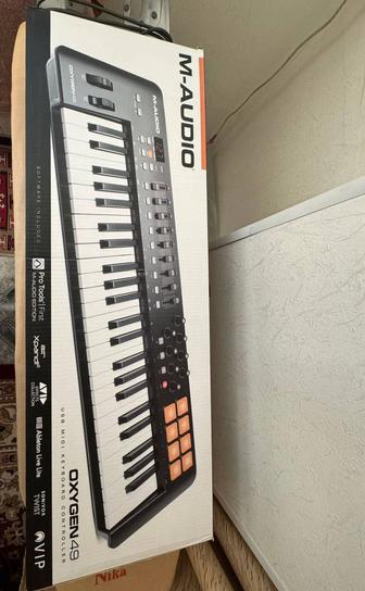 Миди клавиатура M Audio Oxygen 49
