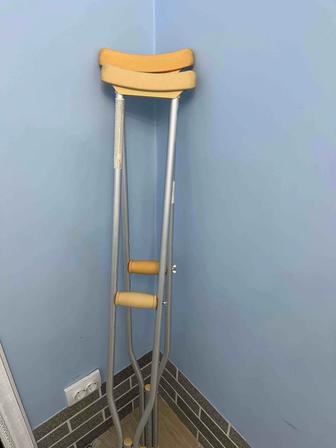 Продам костыли