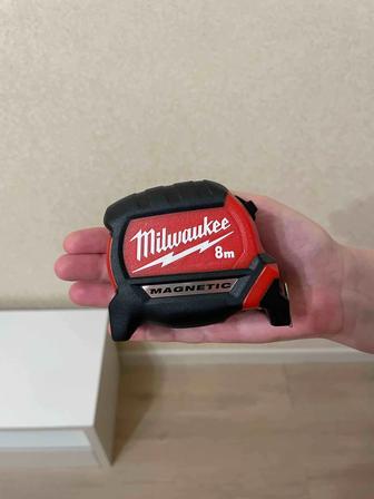 Рулетка Milwaukee Premium GEN III 8м
