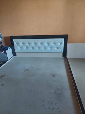 Срочно продаю новый спальный 200 на190