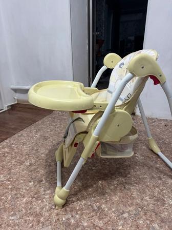 Продам стульчик для кормления