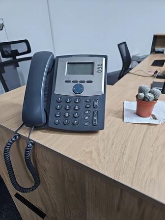 Телефон CISCO IP PHONE SPA 303