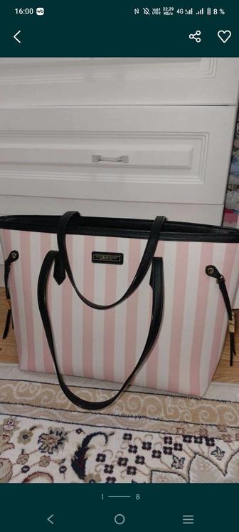 Продам сумку Victoria Secret оригинал