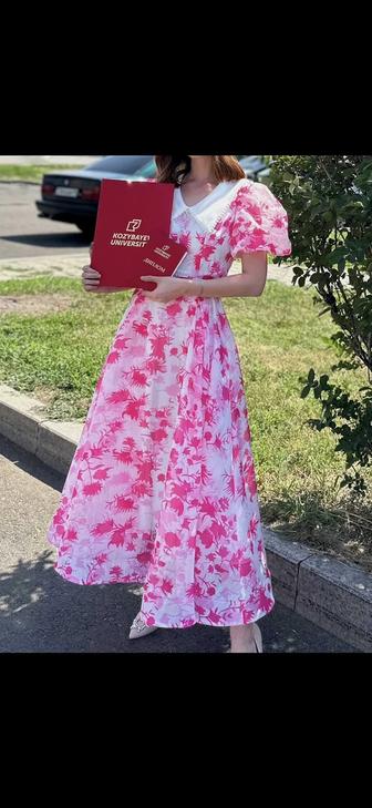 Продам изысканное и очень женственное платье