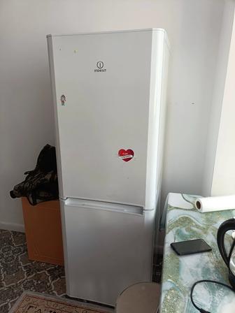 Холодильник бесплатно