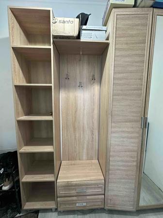 Продам шкаф для прихожей