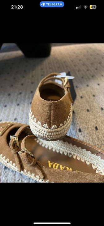 Продам новые эспадрильи Prada