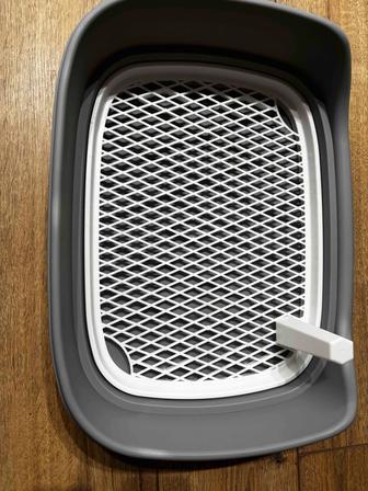 Продам новый лоток для кошек и собачек